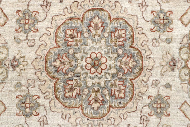 Ziegler 2' 7 x 6' 6 - No. 58277 - ALRUG Rug Store