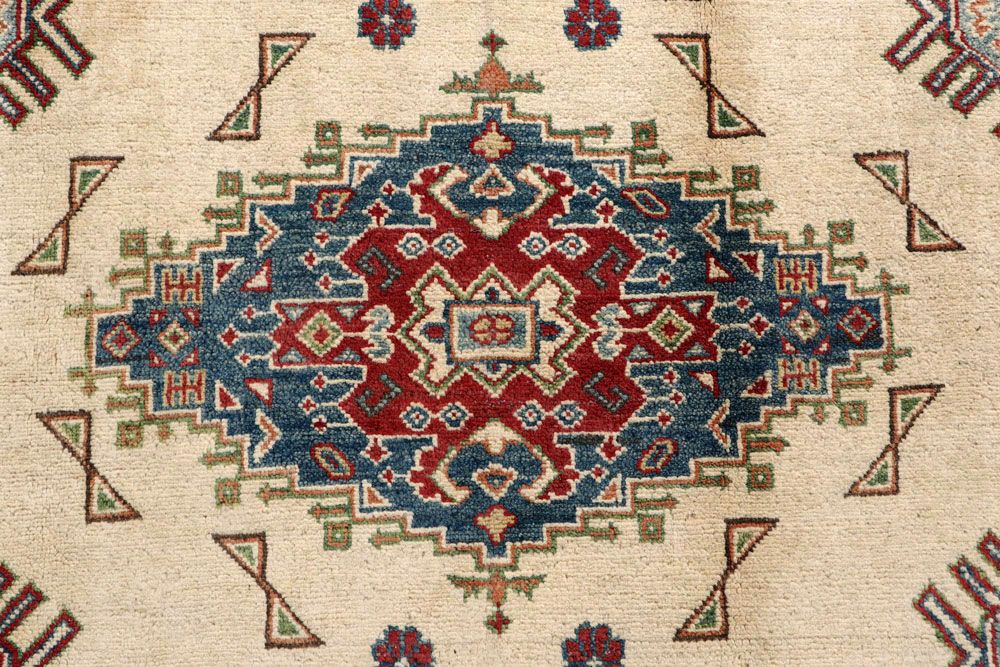 Kazak 5' 8 x 7' 8 - No. 58302 - ALRUG Rug Store