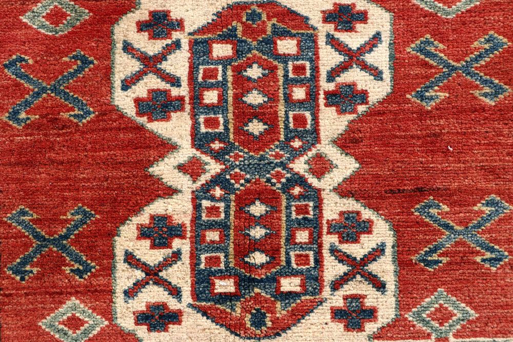 Kazak 3' 10 x 5' 5 - No. 58321 - ALRUG Rug Store