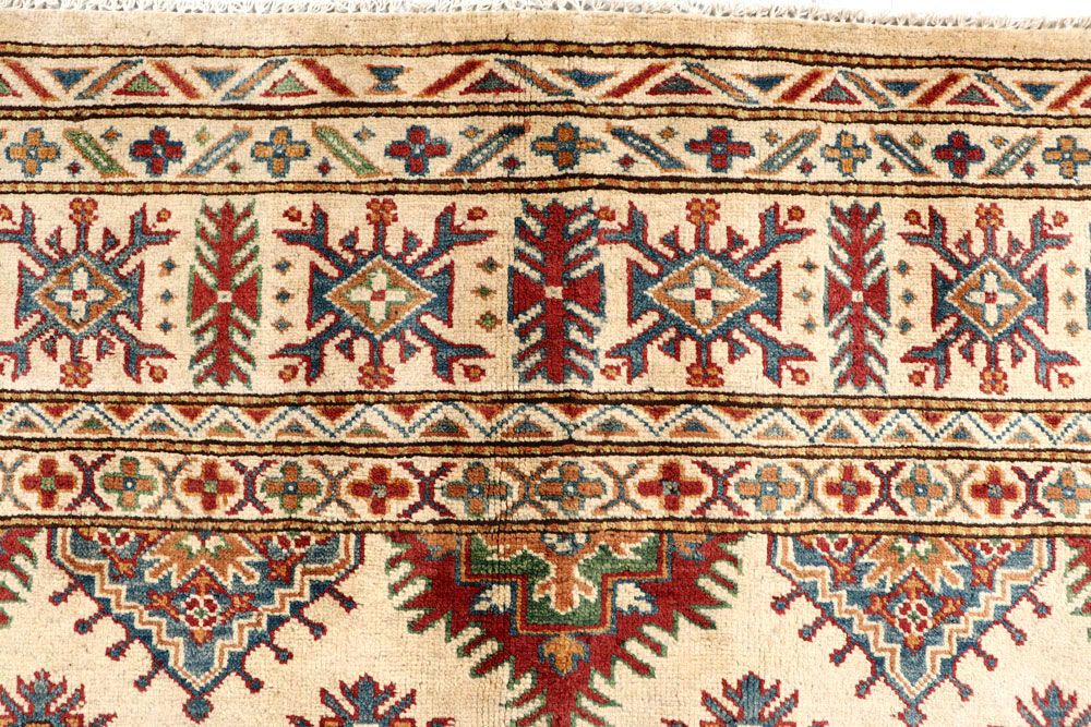 Kazak 6' 11 x 8' 10 - No. 58334 - ALRUG Rug Store