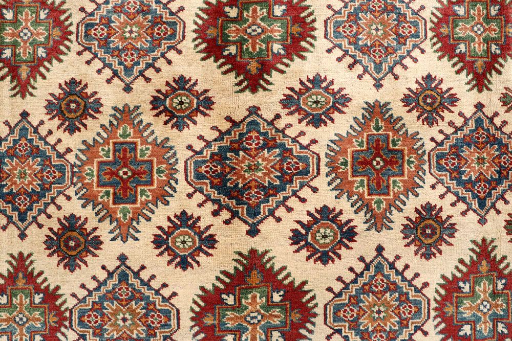 Kazak 6' 11 x 8' 10 - No. 58334 - ALRUG Rug Store