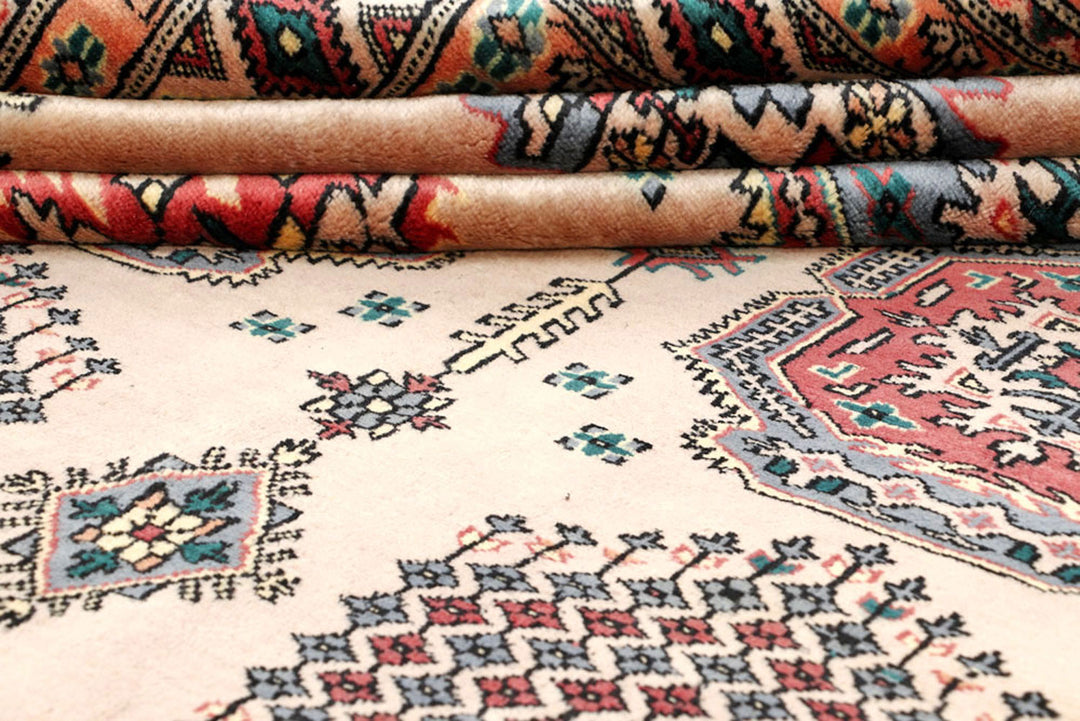 Bisque Caucasian 7'  10" x 11'  5" - No. QA39266