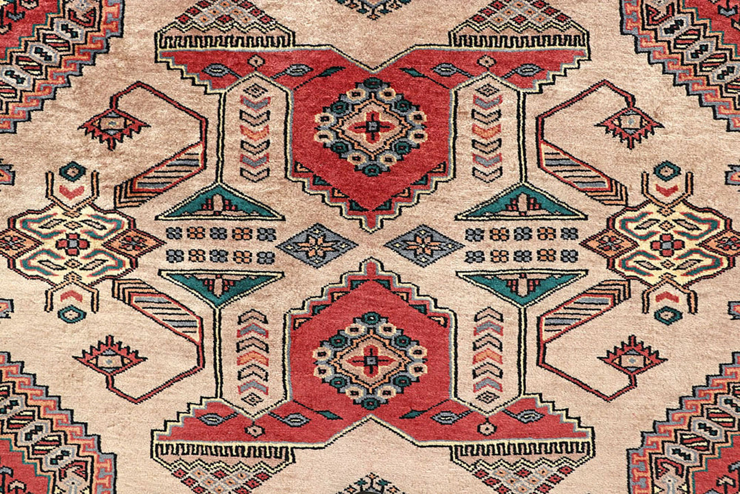 Bisque Caucasian 7'  11" x 10'  7" - No. QA10091