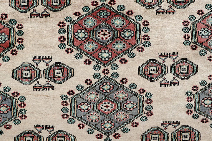 Bisque Caucasian 8'  2" x 10' " - No. QA26235