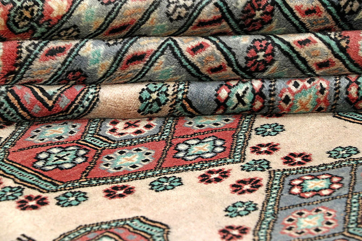 Bisque Caucasian 8'  2" x 10' " - No. QA26235