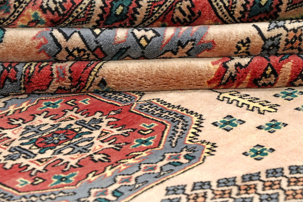 Burlywood Caucasian 7' 11 x 10' - No. 58385 - ALRUG Rug Store