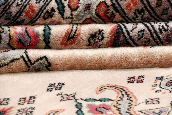 Tan Caucasian 8'  6" x 9'  10" - No. QA24416