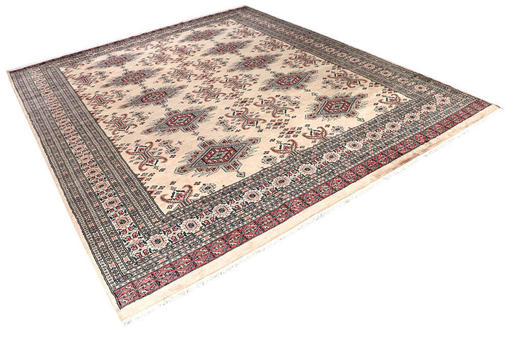 Tan Caucasian 8'  6" x 9'  9" - No. QA27123