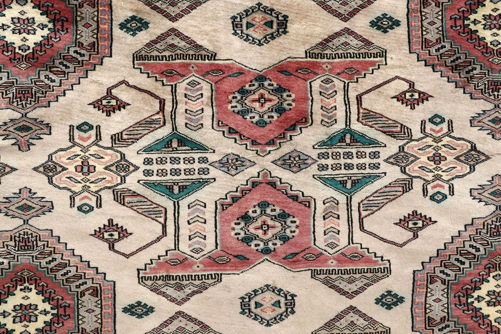 Bisque Caucasian 8' x 9' 6 - No. 58393 - ALRUG Rug Store