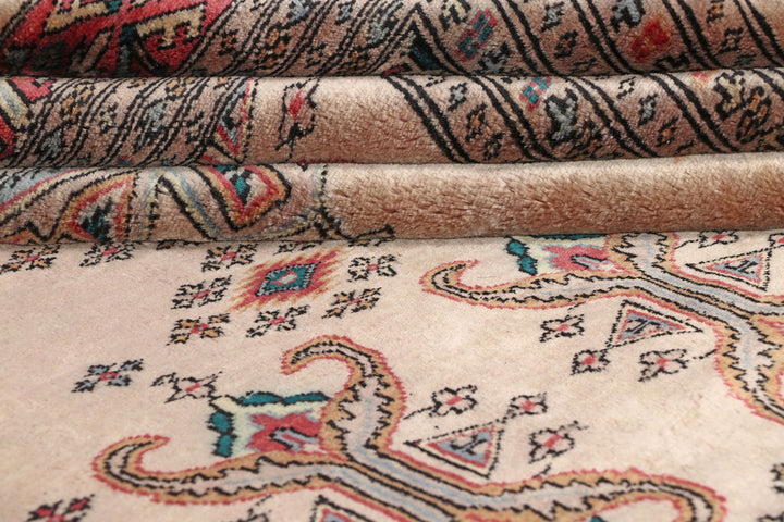 Tan Caucasian 8'  5" x 9'  8" - No. QA72294