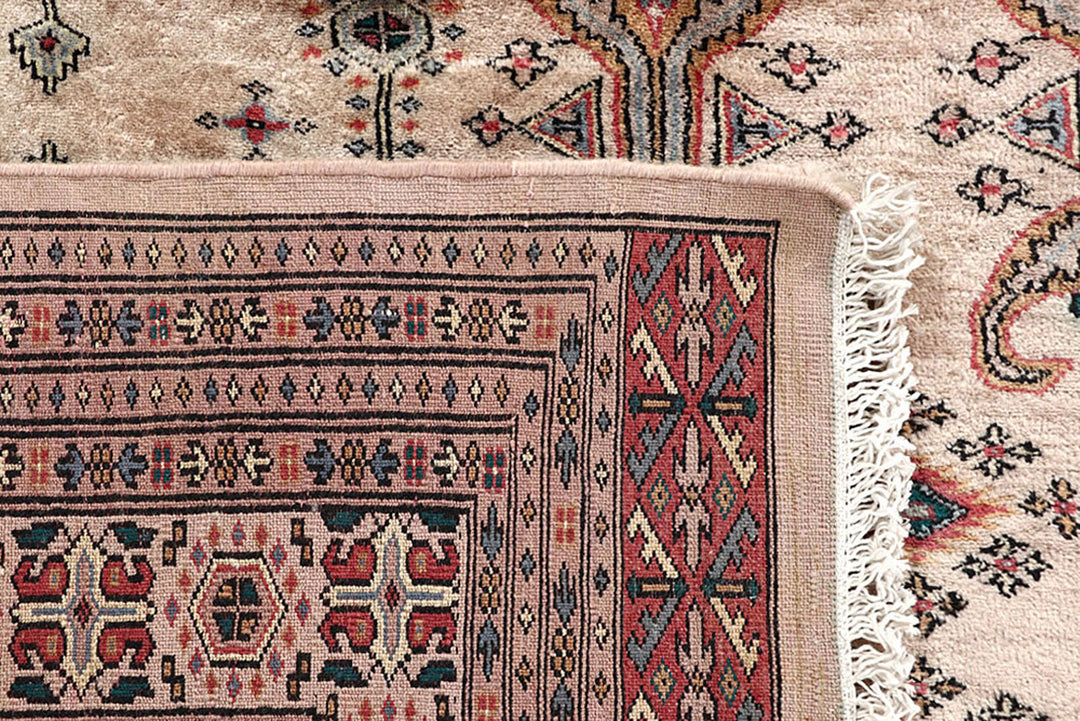 Tan Caucasian 8'  5" x 9'  8" - No. QA72294