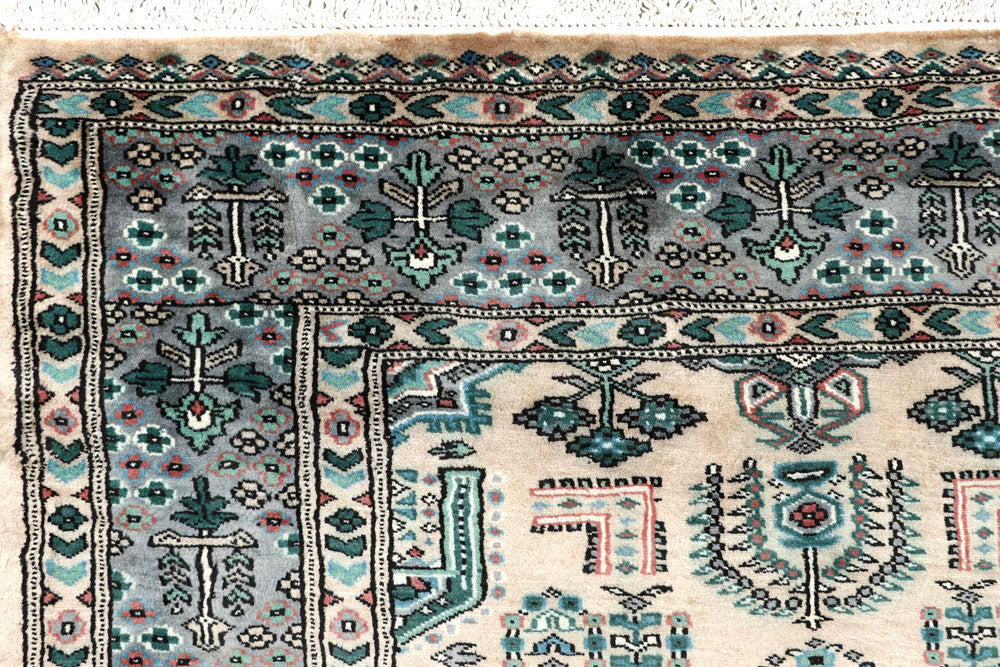 Blanched Almond Caucasian 7' 10 x 11' - No. 58399 - ALRUG Rug Store