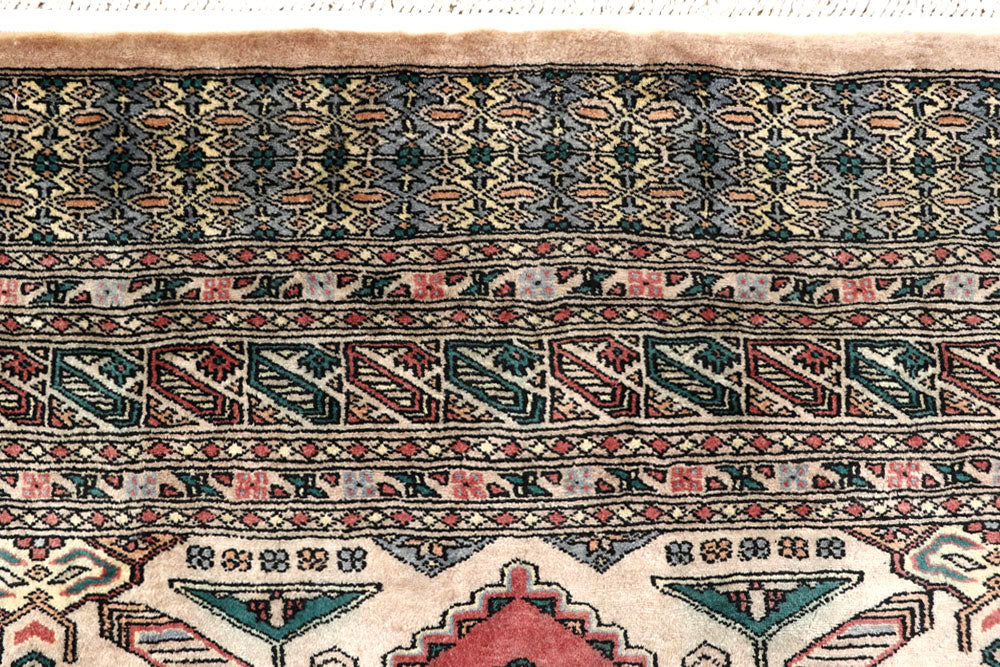 Bisque Caucasian 8' x 10' 7 - No. 58400 - ALRUG Rug Store