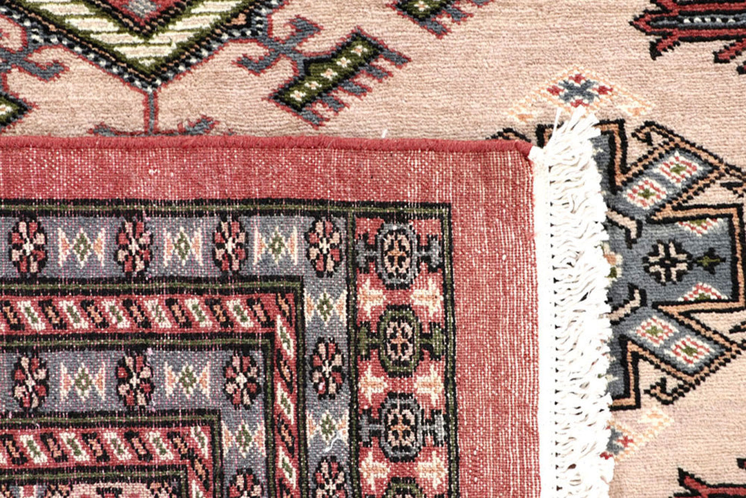 Bisque Caucasian 8'  2" x 11'  4" - No. QA68022