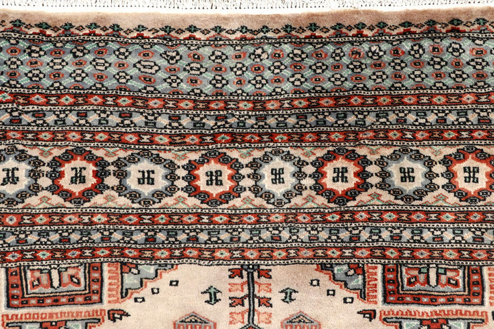 Bisque Caucasian 8' 1 x 10' 10 - No. 58404 - ALRUG Rug Store