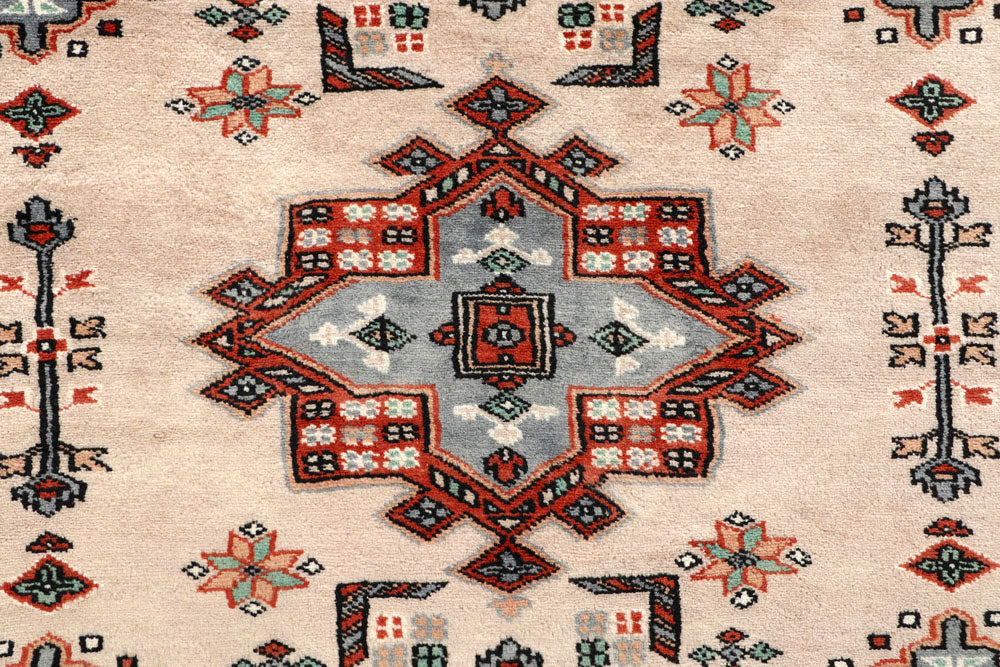 Bisque Caucasian 8' 1 x 10' 10 - No. 58404 - ALRUG Rug Store