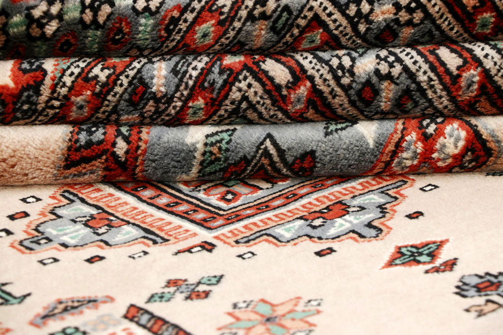 Bisque Caucasian 8' 1 x 10' 10 - No. 58404 - ALRUG Rug Store