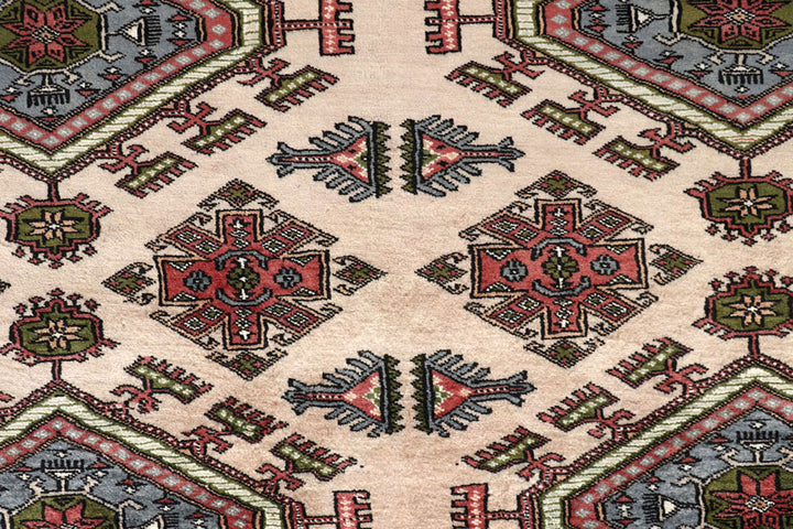 Bisque Caucasian 8'  x" 11'  3" - No. QA35607