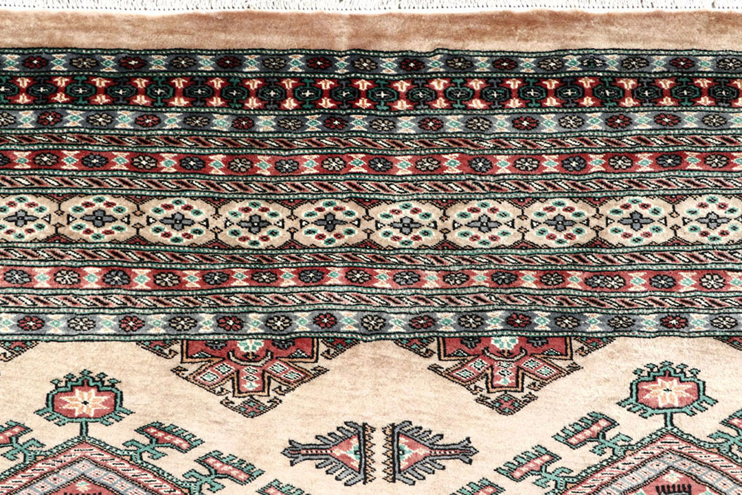 Wheat Caucasian 8'  1" x 11'  2" - No. QA64832