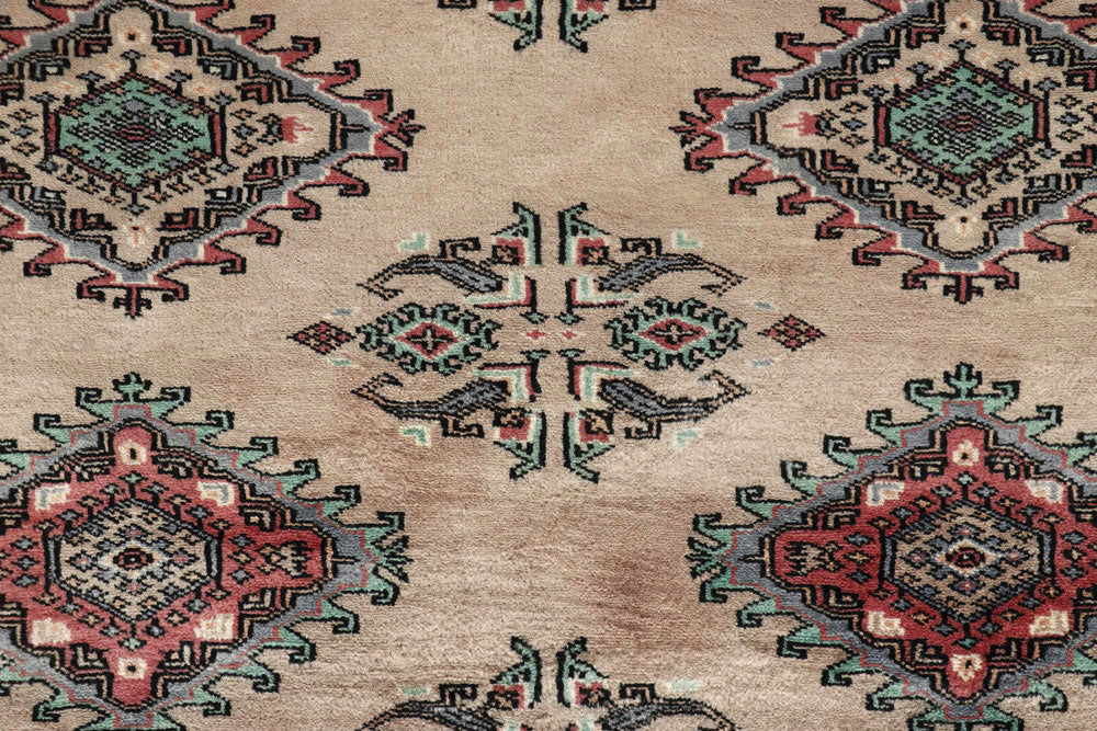 Burlywood Caucasian 8' 2 x 10' 10 - No. 58412 - ALRUG Rug Store