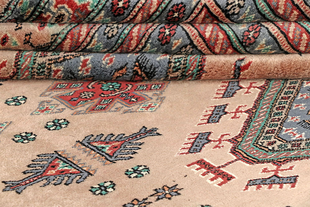 Bisque Caucasian 8' 2 x 10' 11 - No. 58416 - ALRUG Rug Store