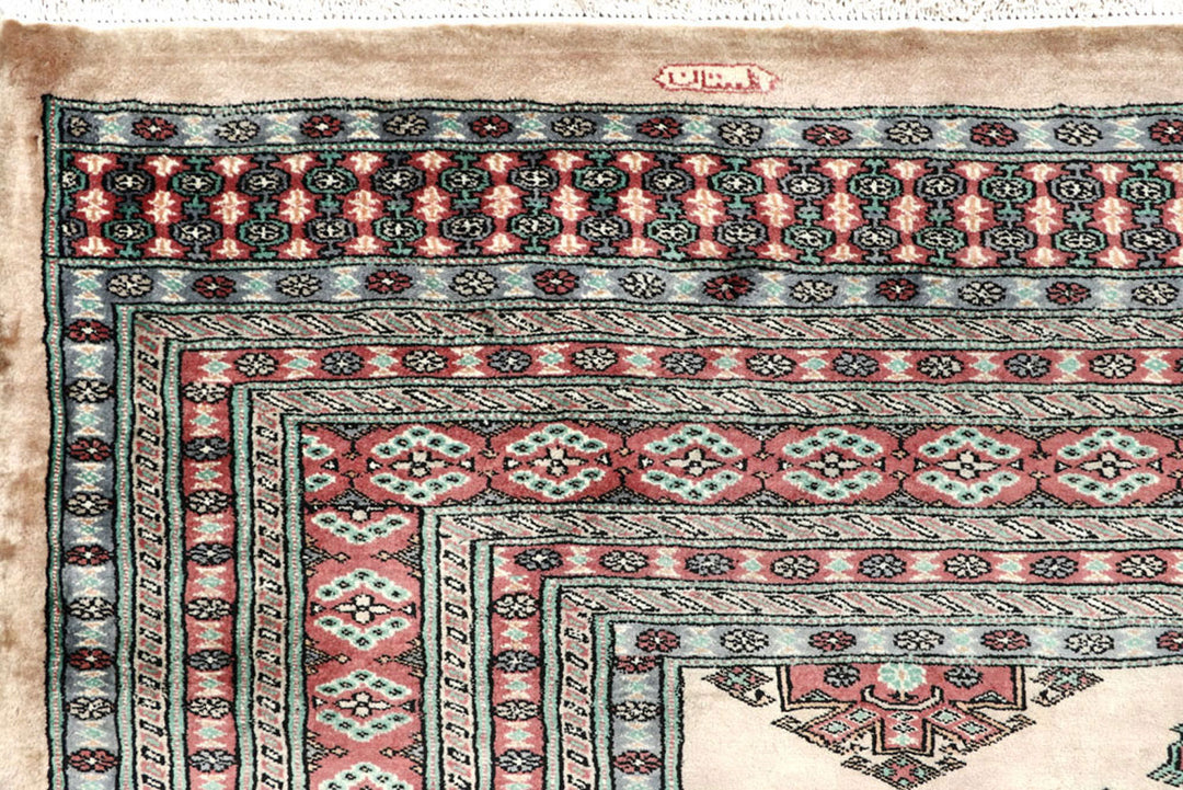 Bisque Caucasian 8'  2" x 10'  11" - No. QA66271