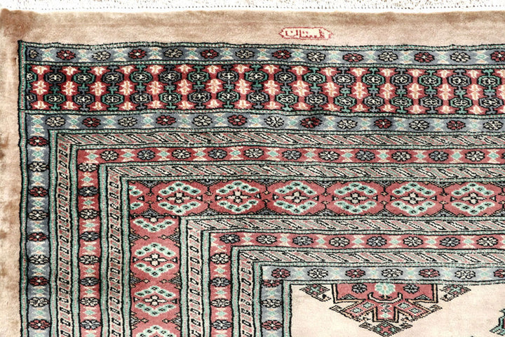 Bisque Caucasian 8'  2" x 10'  11" - No. QA66271