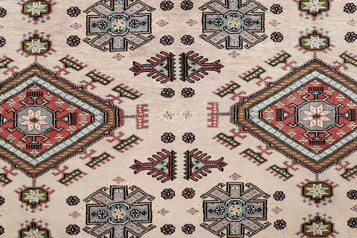 Bisque Caucasian 8'  x" 11'  1" - No. QA62812