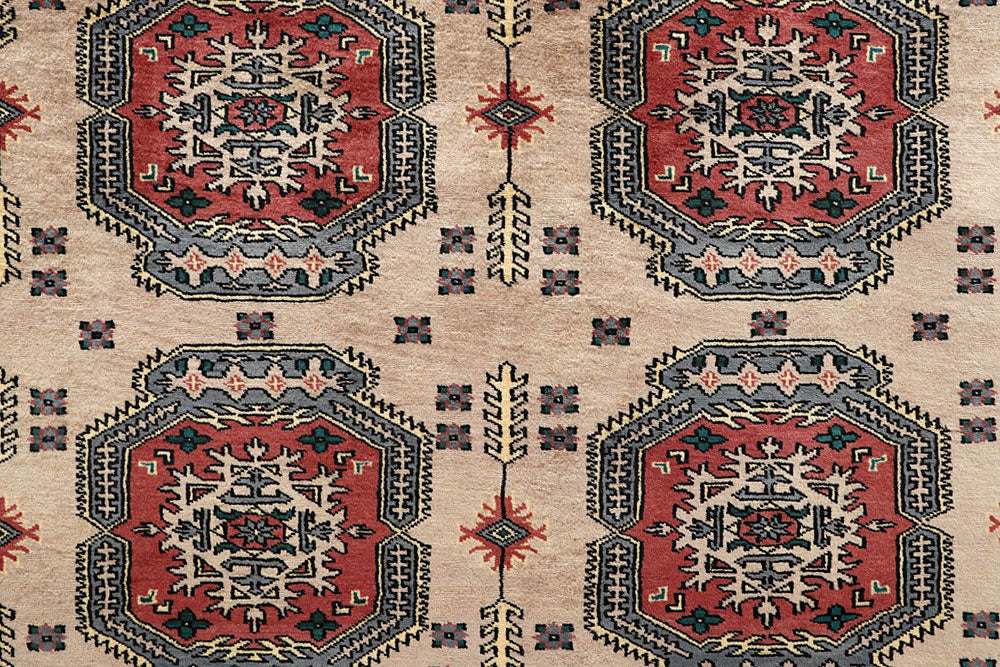 Bisque Caucasian 8' 1 x 10' 10 - No. 58421 - ALRUG Rug Store