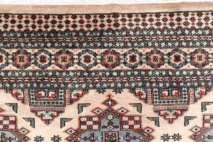 Bisque Caucasian 8'  1" x 10'  5" - No. QA32807