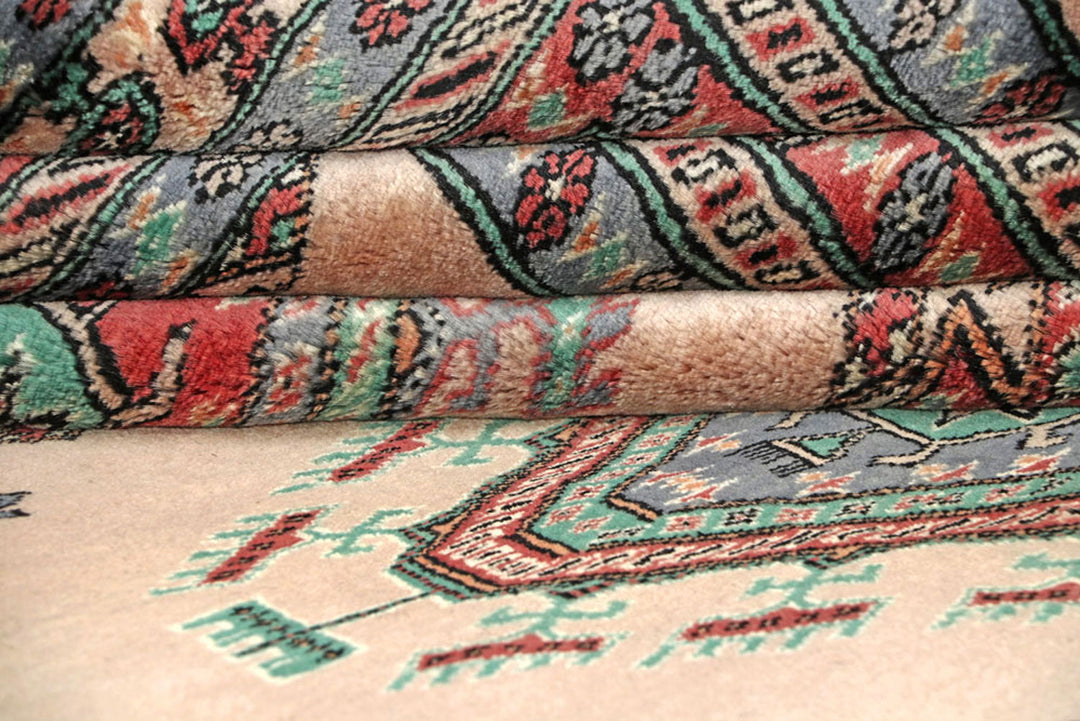 Bisque Caucasian 8'  2" x 10'  8" - No. QA88255