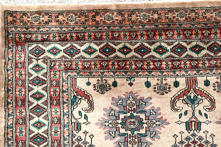 Bisque Caucasian 8'  3" x 11'  5" - No. QA10143