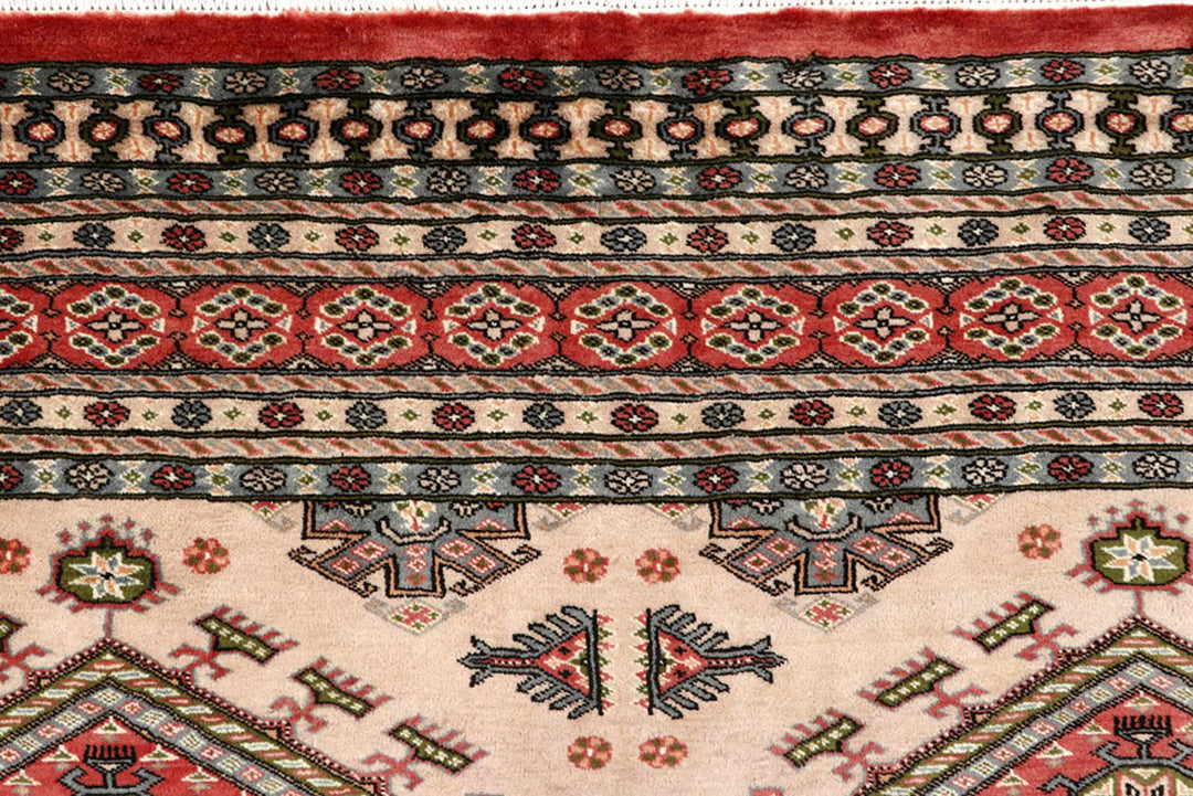 Bisque Caucasian 8'  2" x 11'  3" - No. QA53300