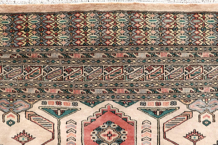 Bisque Caucasian 8' 2 x 10' 8 - No. 58430 - ALRUG Rug Store