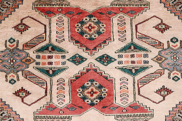 Bisque Caucasian 8'  2" x 10'  8" - No. QA97949