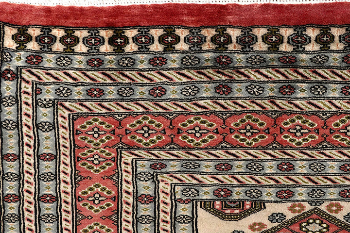 Cornsilk Caucasian 8' x 11' 3 - No. 58431 - ALRUG Rug Store