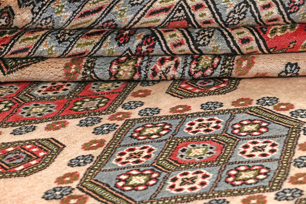 Cornsilk Caucasian 8' x 11' 3 - No. 58431 - ALRUG Rug Store