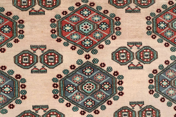 Bisque Caucasian 8'  2" x 10'  8" - No. QA62932