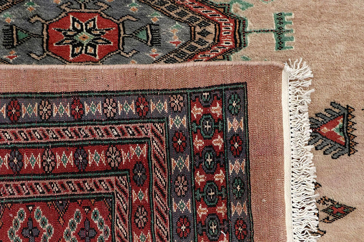 Bisque Caucasian 8'  2" x 10'  8" - No. QA26043