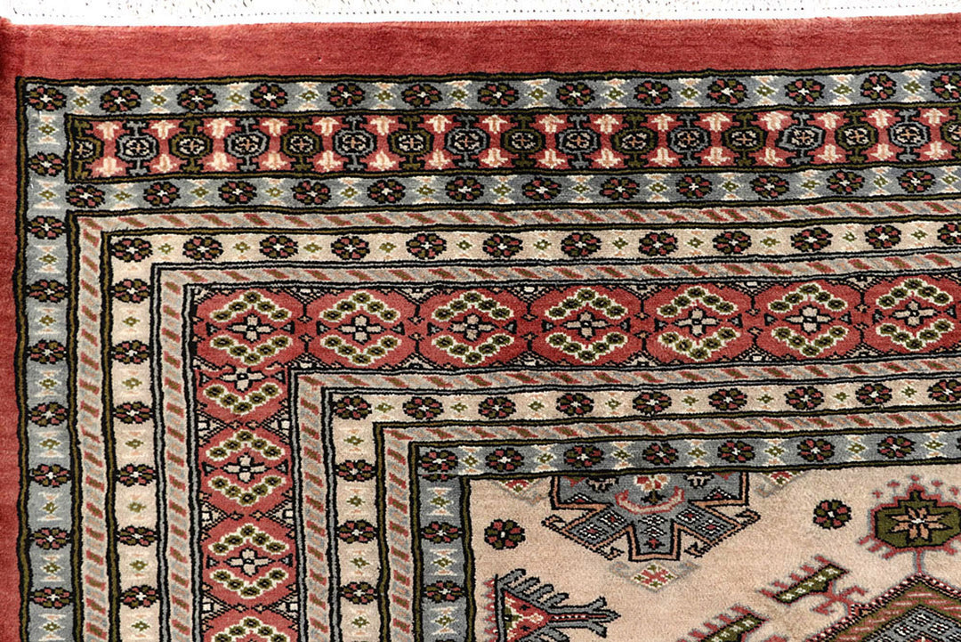 Bisque Caucasian 8'  2" x 10'  10" - No. QA64161