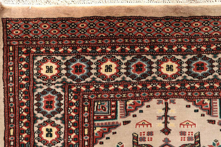 Blanched Almond Caucasian 8' 2 x 10' 6 - No. 58445 - ALRUG Rug Store