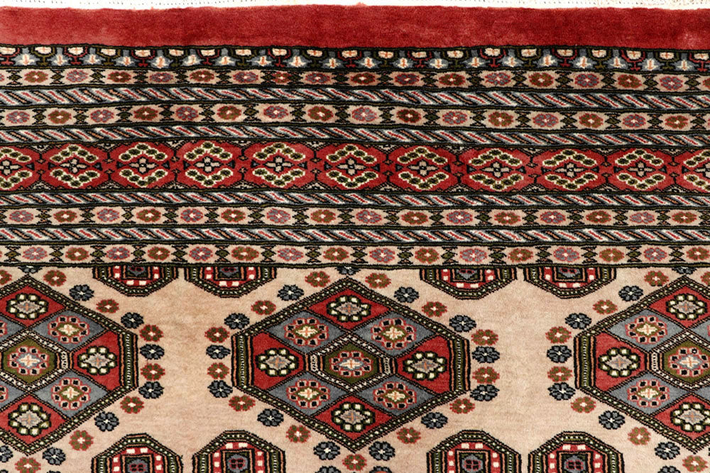 Bisque Caucasian 7' 10 x 11' - No. 58446 - ALRUG Rug Store