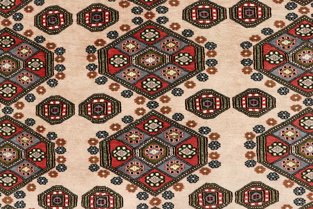 Bisque Caucasian 7' 10 x 11' - No. 58446 - ALRUG Rug Store