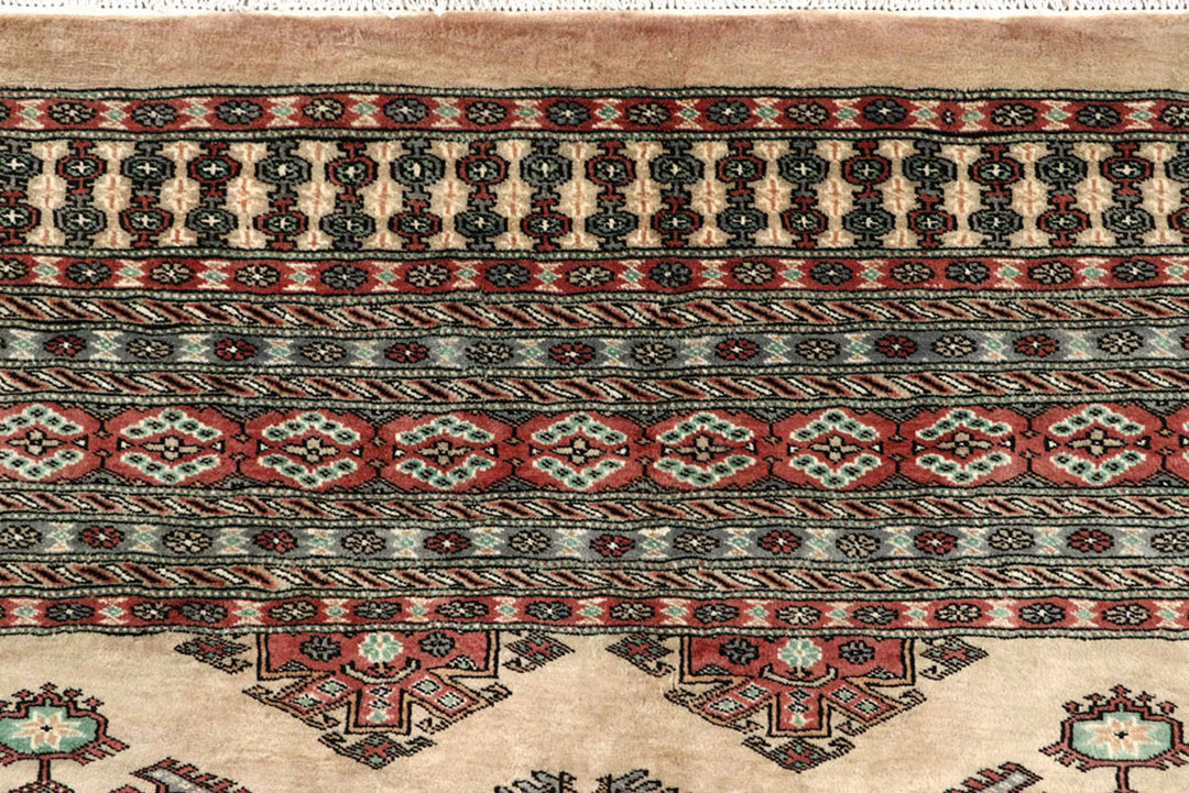 Bisque Caucasian 8'  2" x 10'  8" - No. QA12297
