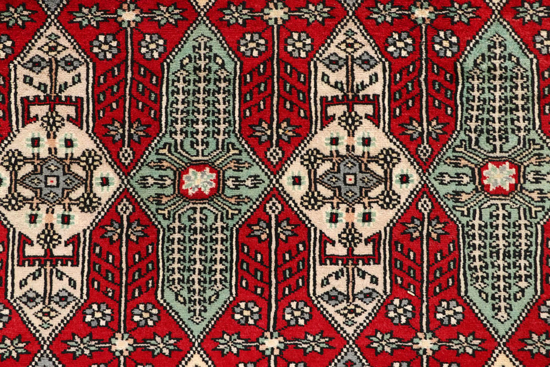 Firebrick Caucasian 8'  1" x 11' " - No. QA32704