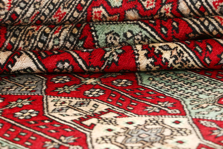 Firebrick Caucasian 8' 1 x 11' - No. 58455 - ALRUG Rug Store