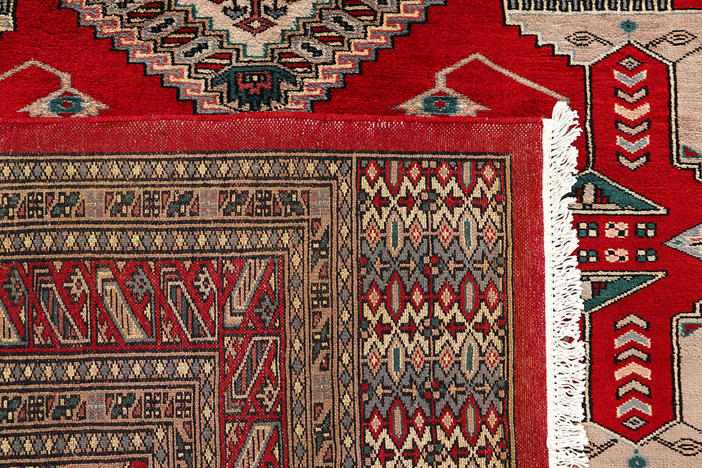 Red Caucasian 8' 1 x 9' 10 - No. 58456 - ALRUG Rug Store