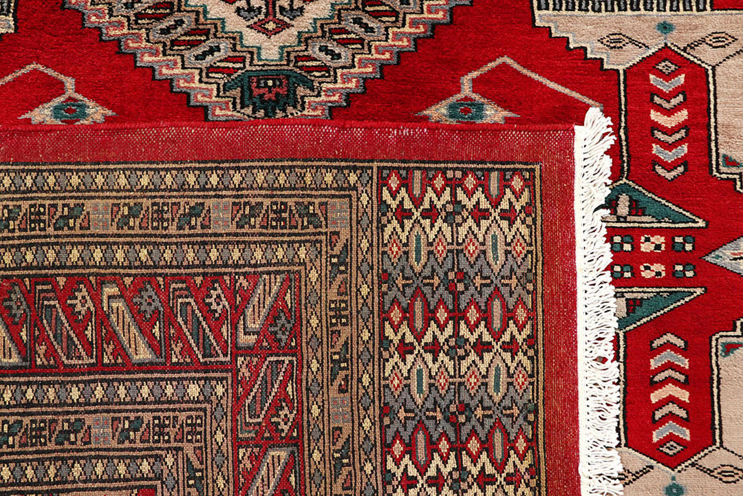 Red Caucasian 8'  1" x 9'  10" - No. QA71675