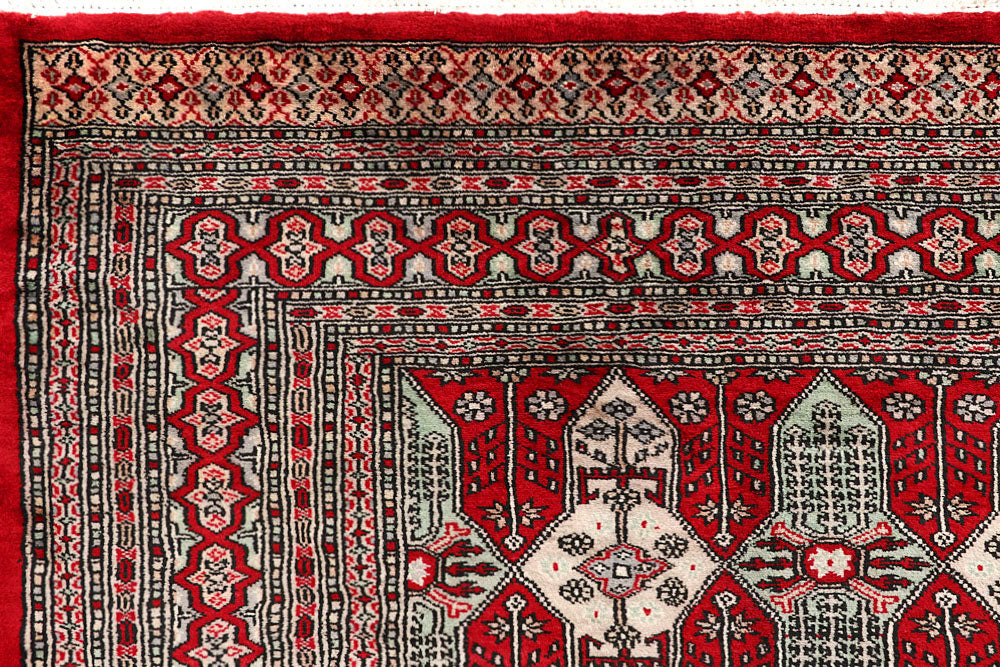 Firebrick Caucasian 8' 2 x 9' 6 - No. 58462 - ALRUG Rug Store