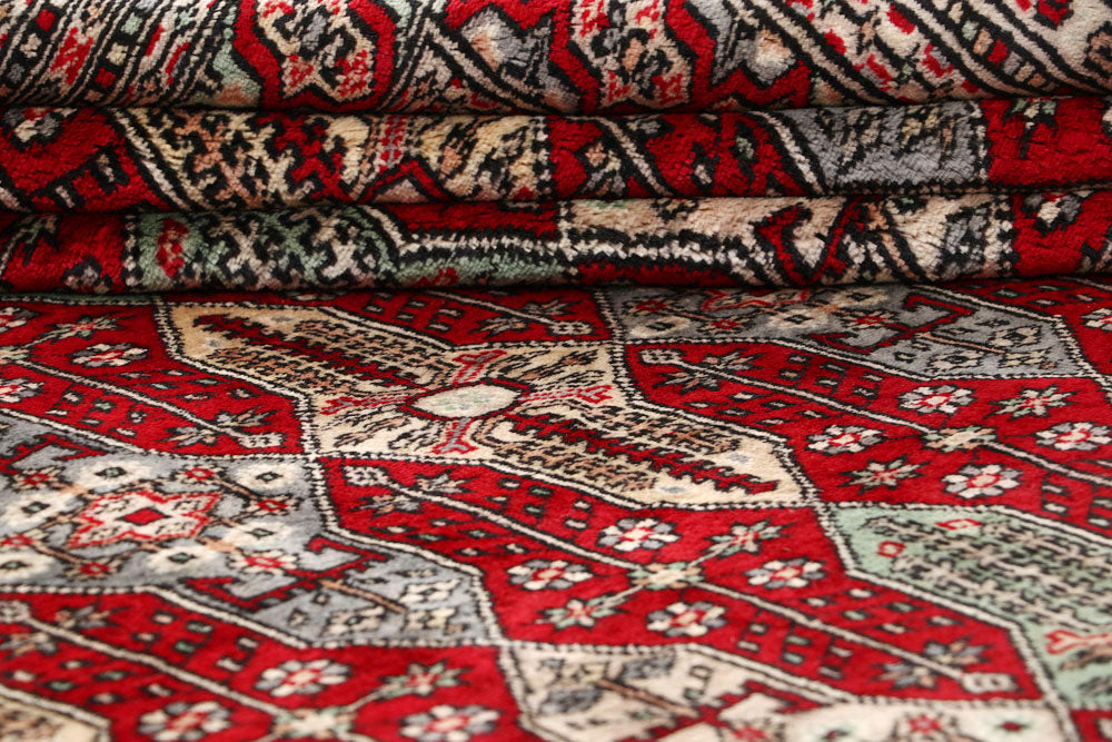 Firebrick Caucasian 8' 4 x 11' - No. 58463 - ALRUG Rug Store